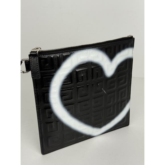 Givenchy Monogram-Embossed Heart-Print Clutch Bag – Black/White - Picture 4 of 9
